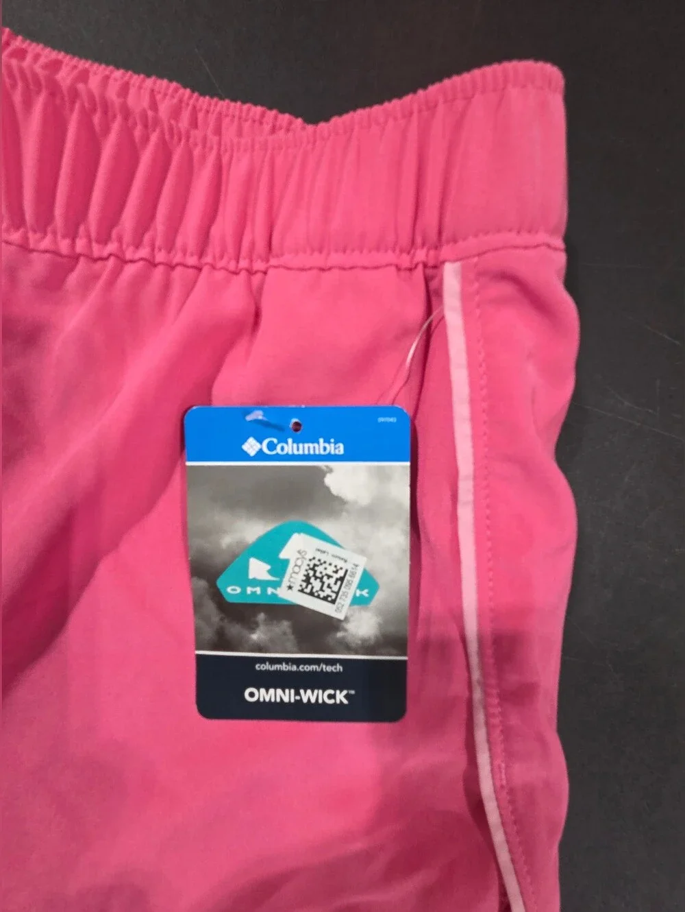 Columbia Youth Medium Pink Hike Shorts.